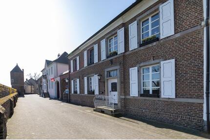 Erdgeschosswohnung mit Terrasse in der Zollfeste Zons - Dormagen Sankt Peter