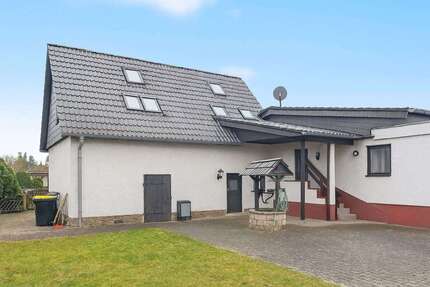 Haus zum Kaufen in Hötensleben 199.000,00 € 126 m²