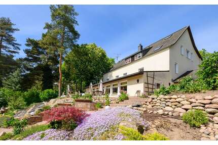 Haus zum Kaufen in Biesenthal 1.100.000,00 € 316 m²