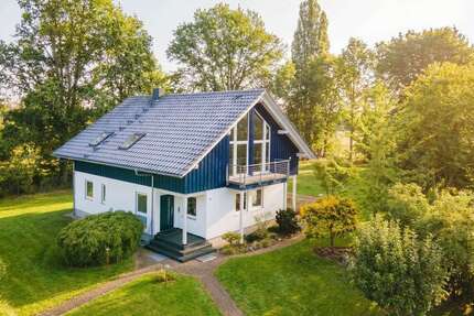 Haus zum Kaufen in Fredersdorf 799.000,00 € 207.79 m²