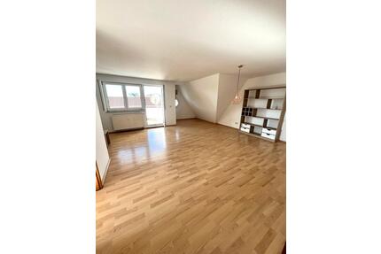 Helle 104qm Maisonette-Wohnung in Dietenheim