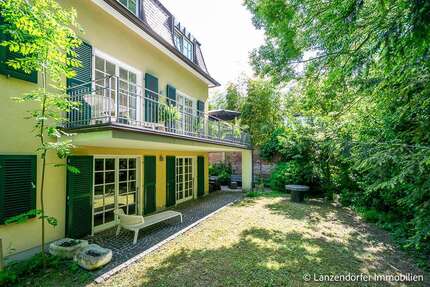 Haus zum Kaufen in Bonn 1.420.000,00 € 260 m²