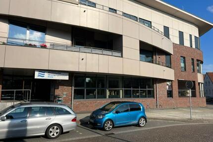 Gewerbefläche im EG mit Terrasse - Stade