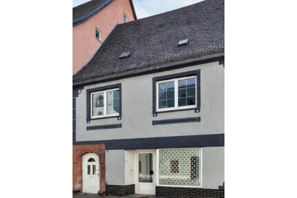 2 Wohnungen im Haus in Roßwein zu vermieten