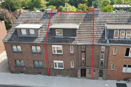 Haus zum Kaufen in Neuss 350.000,00 € 132.9 m²