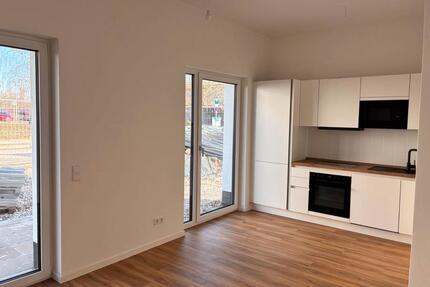 2-Zimmer-Wohnung mit Terrasse im EG mit Einbauküche - Berlin Treptow-Köpenick