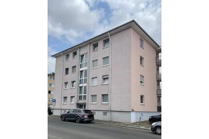 Gepflegte 3 Zimmer Wohnung mit Garage - provisionsfrei in Düren