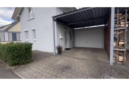 Wohnen mit Gartenidylle in Engen - modernes EFH mit Terrasse, Balkon & 5,5 Zimmer