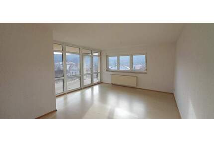 Helle Zweiraumwohnung mit Weitblick in Jena-Zöllnitz