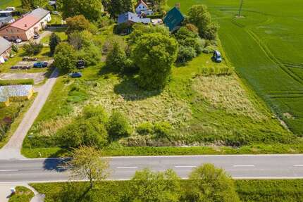 Grundstück zu verkaufen in GarzRügen 98.000,00 € 1828 m² - Garz/Rügen