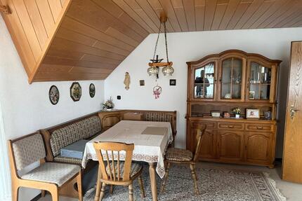 4 Zimmer, Küche, Bad zu vermieten - Obergriesbach