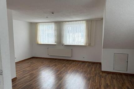 D.G. 4 Zimmer Wohnung zu vermieten - Essen Stadtbezirk III