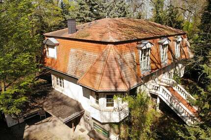 Haus zum Kaufen in Brandis 990.000,00 € 244 m²
