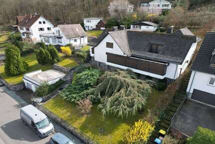 Haus zum Kaufen in Ortenberg 550.000,00 € 363.65 m²