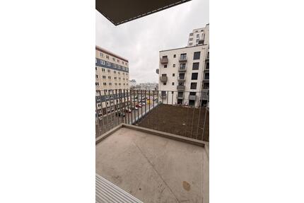 Wunderschöne helle 1-Zimmer-Wohnung mit Balkon - Berlin Marzahn-Hellersdorf