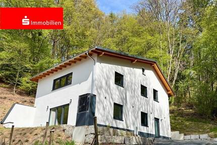 Neues Zweifamilienhaus am Waldrand - Schöner Wohnen in der Natur! - Dietzhölztal Rittershausen