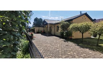 Wunderschöner Bungalow im Provence Stil in Wunstorf
