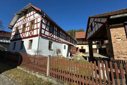 Ein Ort zum Leben und Gestalten - Drei-Seiten-Hof für Familien, Handwerker und Selbstversorger in idyllischer Lage - Rudolstadt Geitersdorf