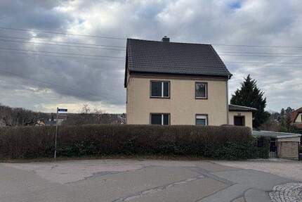 483 Charmantes, kleines EFH mit Nebengelass und Garage in Oschatz!