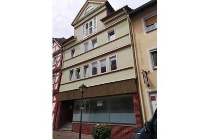 Haus in Hessisch Lichtenau - 229.000,00&nbsp;EUR Kaufpreis, ca.&nbsp; 240,00&nbsp;m&sup2; in Hessisch Lichtenau (PLZ: 37235)