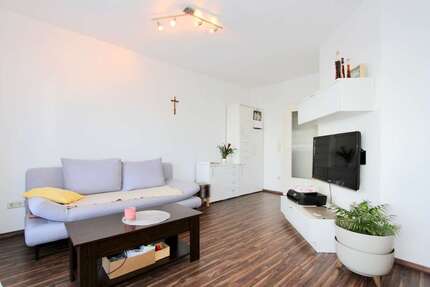 Wohnung zum Kaufen in Karlsruhe 230.000,00 € 51.82 m²