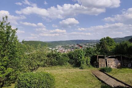 Grundstück mit freistehenden Haus und traumhaften Blick - Hagen Dahl