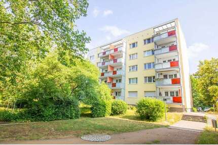 Wohnung zum Mieten in Halle (Saale) 395,00 € 60.73 m²