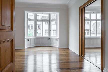 Wohnung zum Mieten in Wiesbaden 3.000,00 € 165 m²