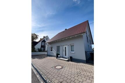 Modernes EFH mit Pool & Outdoorküche - Augsburg Bärenkeller