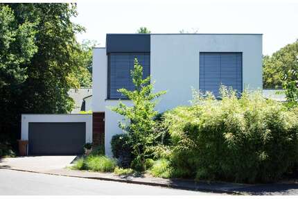 Haus zum Kaufen in Neuss - Holzheim 945.000,00 € 170 m²