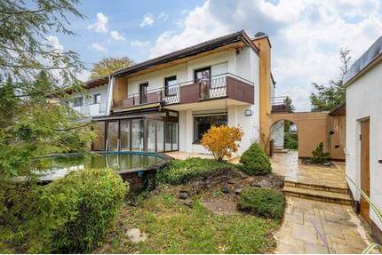 AIGNER - Ruhiges Wohnen in Waldperlach: Doppelhaushälfte mit großzügigem Südgarten - München Ramersdorf-Perlach