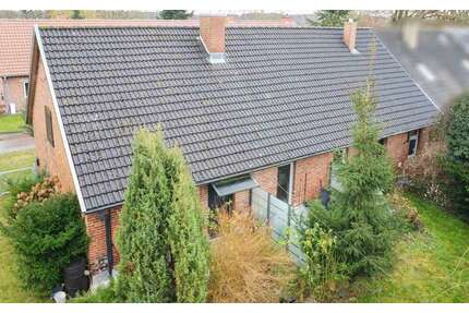 Haus zum Kaufen in Eixen 105.000,00 € 120.04 m²