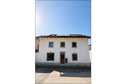Haus zum Kaufen in Inden 230.000,00 € 254 m²