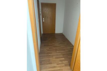 2 - DG Wohnung mit Atelier in Werdau