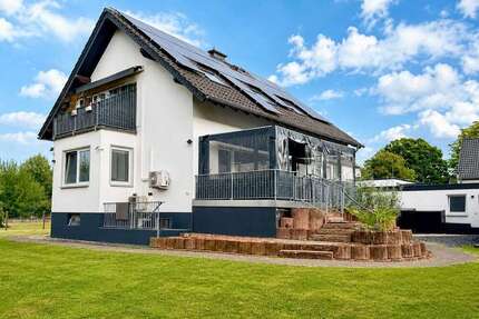 Haus zum Kaufen in Hennef Geistingen 779.000,00 € 161 m² - Hennef / Geistingen