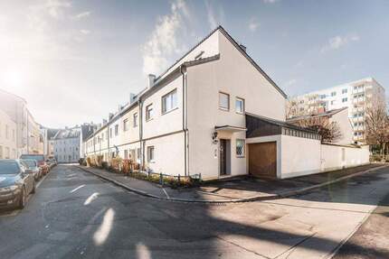 Reiheneckhaus mit Garten - Mitten in der Stadt - Augsburg Innenstadt