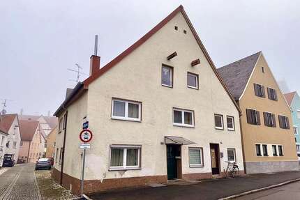 Haus zum Kaufen in Lauingen 135.000,00 € 70 m²