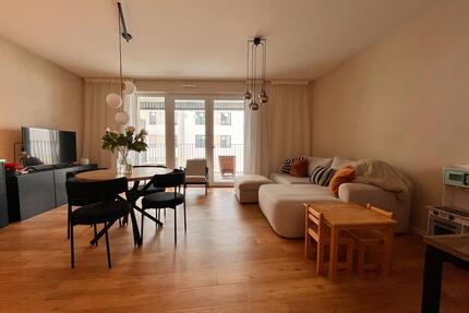 Geräumige und helle Wohnung mit Küche - Düsseldorf Pempelfort