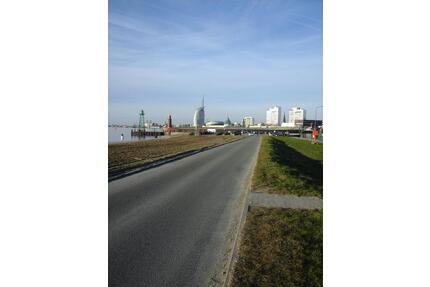 Möblierte-3-Zi.-Whg. mit Balkon u. Badewanne - Bremerhaven