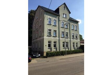 Große 5-Zimmer mit Laminat, eigenem Garten und zwei Bädern in guter Lage! - Chemnitz Wittgensdorf