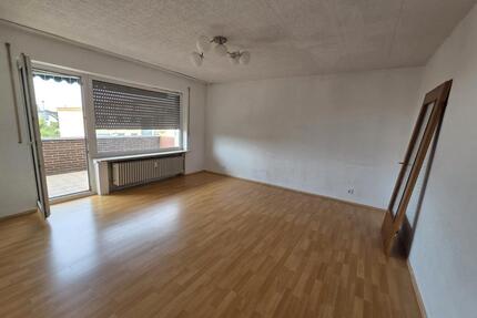Helle 3-Zimmmer Wohnung mit Balkon - Mörfelden-Walldorf