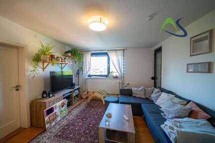Wohnung zum Mieten in Regensburg 930,00 € 77 m²