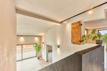 Haus zum Kaufen in Frankweiler 1.190.000,00 € 280 m²