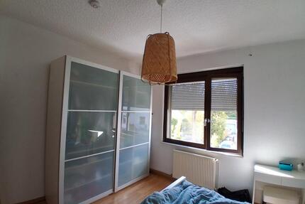 Zentrale 3-Zimmer-Altbauwohnung mit Gartennutzung in Innenstadtnä - Homburg