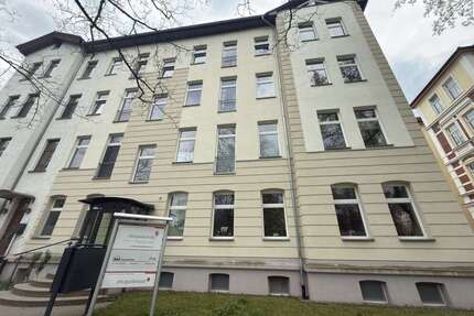 Wohnung zum Kaufen in Erfurt 215.000,00 € 65 m²