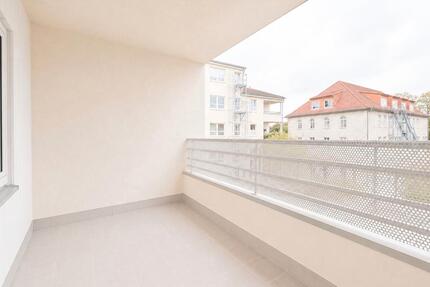 Bezugsfreie 3-Zimmer Wohnung mit Balkon und Parkplatz - Oranienburg
