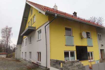 Haus zum Kaufen in Altusried 330.000,00 € 205 m²