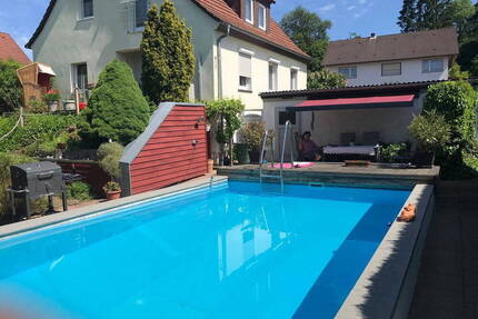 Haus mit Pool, Sauna, Traumgrundstück - 15min bis Marburg - KEIN MAKLER - Garagen.Stellplätze.Keller - Münchhausen