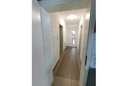 EL - Wohnung , 2 ZKB mit Terrasse EBK und Stellplatz - Sankt Wendel