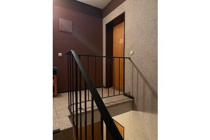 Frisch renovierte 4 Zimmer Wohnung - direkt am Plöner See